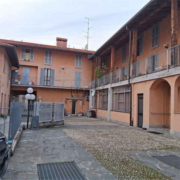appartamento in vendita a Turate