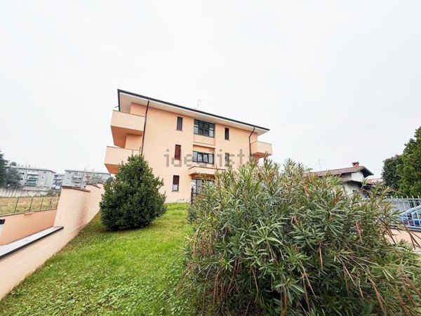 appartamento in vendita a Turate