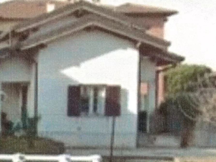 casa indipendente in vendita a Turate