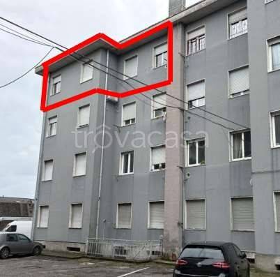 appartamento in vendita a Turate