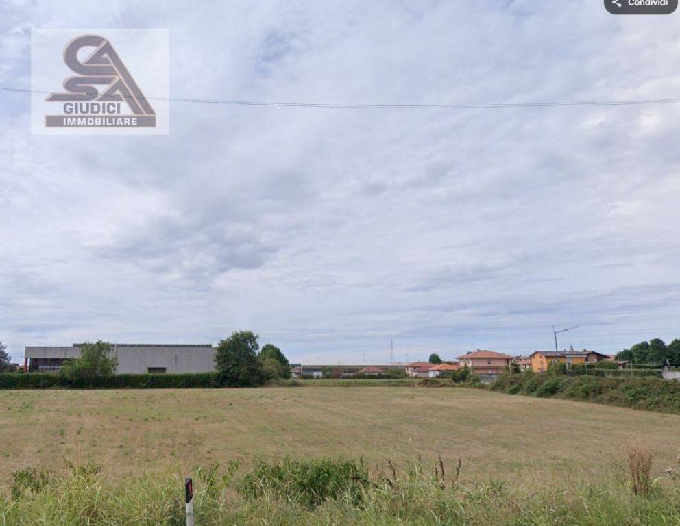 negozio in vendita a Turate