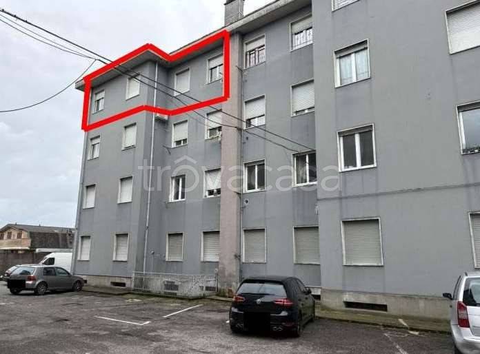 appartamento in vendita a Turate