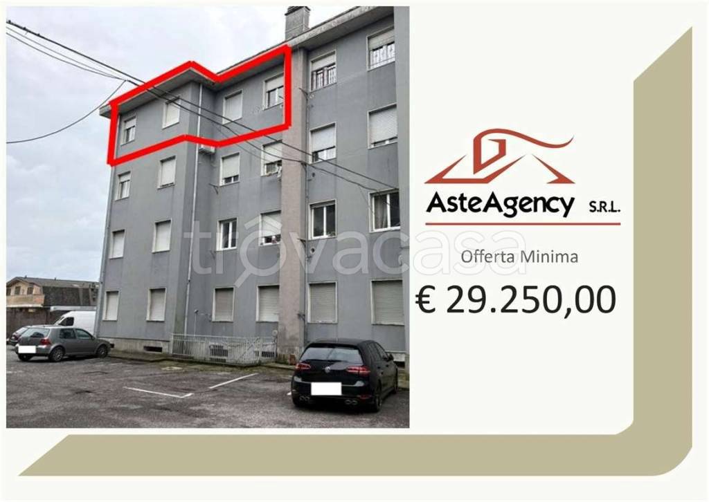 appartamento in vendita a Turate