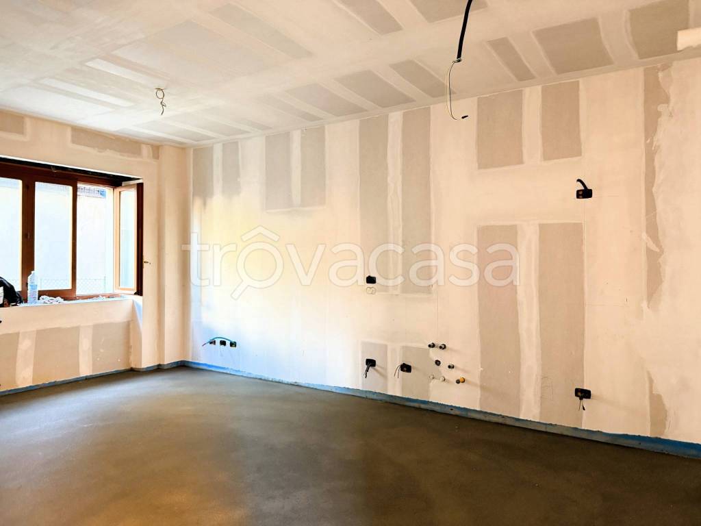 appartamento in vendita a Turate