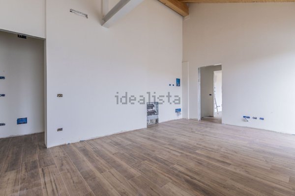 appartamento in vendita a Turate in zona Mascazza