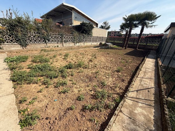 appartamento in vendita a Turate