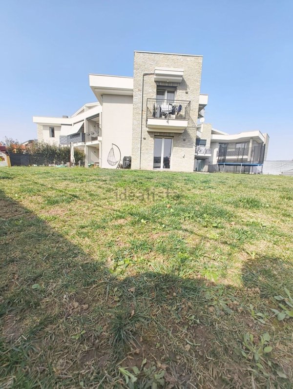 appartamento in vendita a Turate