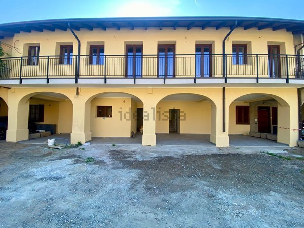 appartamento in vendita a Turate in zona Mascazza