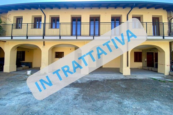 appartamento in vendita a Turate in zona Mascazza