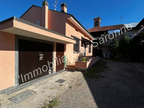 casa indipendente in vendita a Turate in zona Santa Maria