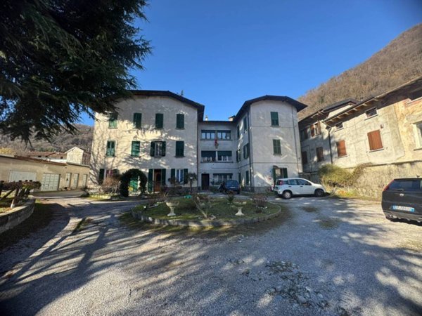 appartamento in vendita a Valbrona