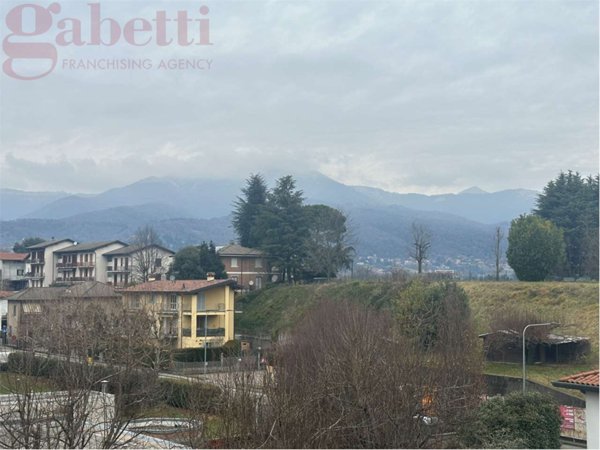 appartamento in vendita a Valbrona