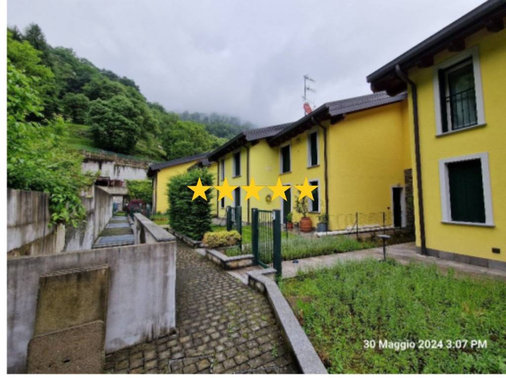 appartamento in vendita a Valbrona