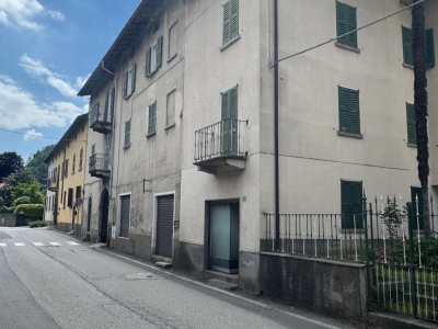 negozio in vendita a Valbrona