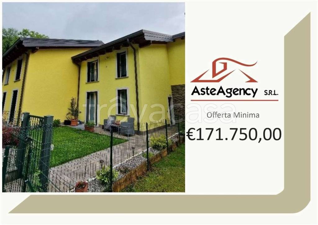 casa indipendente in vendita a Valbrona in zona Visino