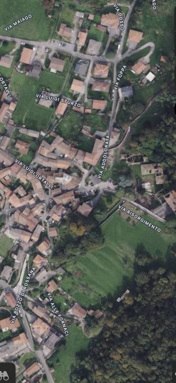 villa in vendita a Valbrona in zona Osigo