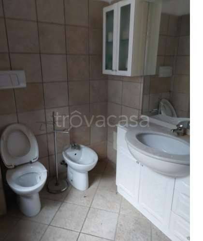 appartamento in vendita a Valbrona in zona Visino