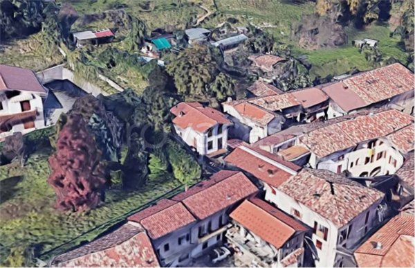 appartamento in vendita a Valbrona in zona Visino