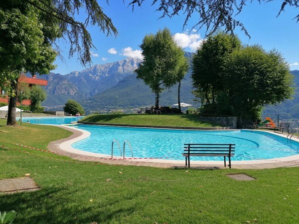 appartamento in vendita a Valbrona