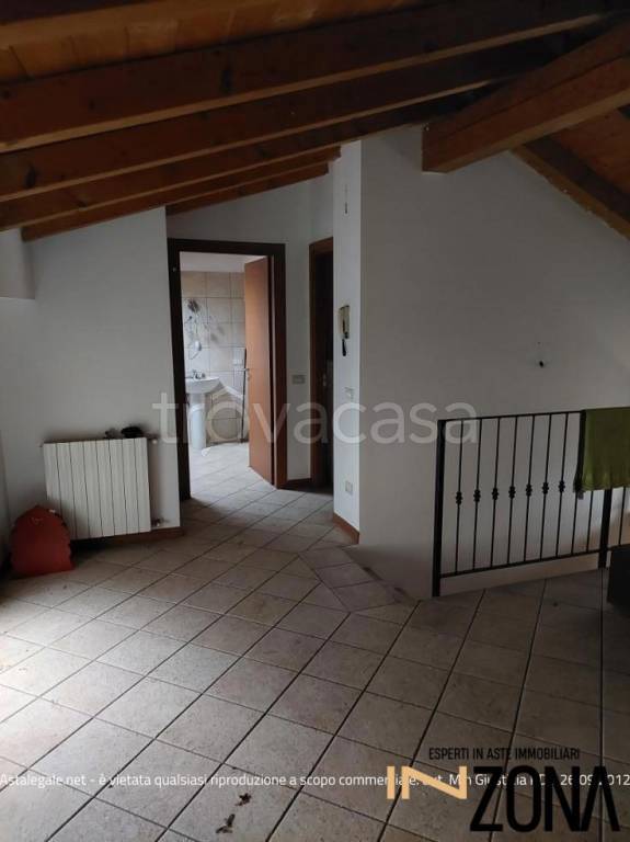 appartamento in vendita a Valbrona in zona Visino
