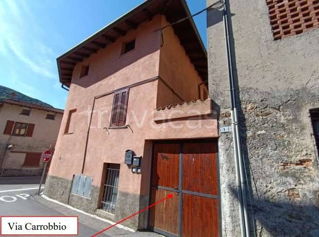 appartamento in vendita a Valbrona in zona Visino