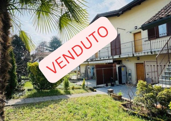 appartamento in vendita a Valmorea