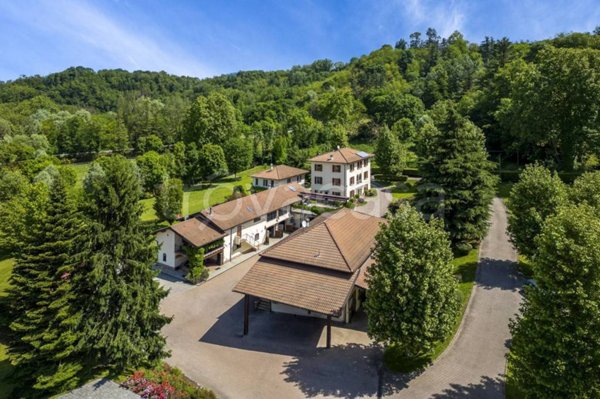 casa indipendente in vendita a Valmorea