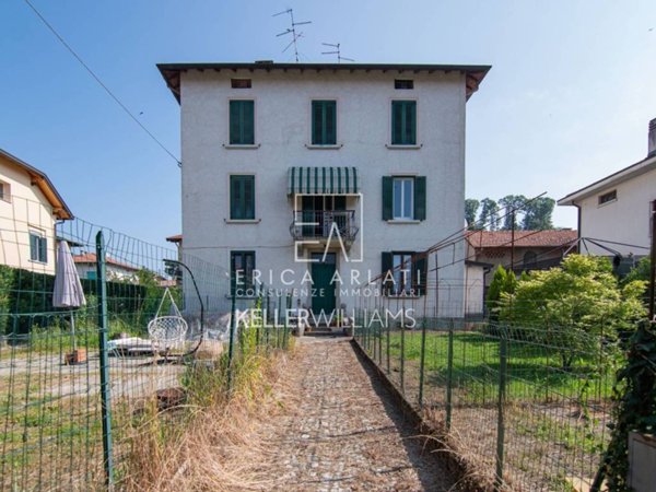 appartamento in vendita a Valmorea
