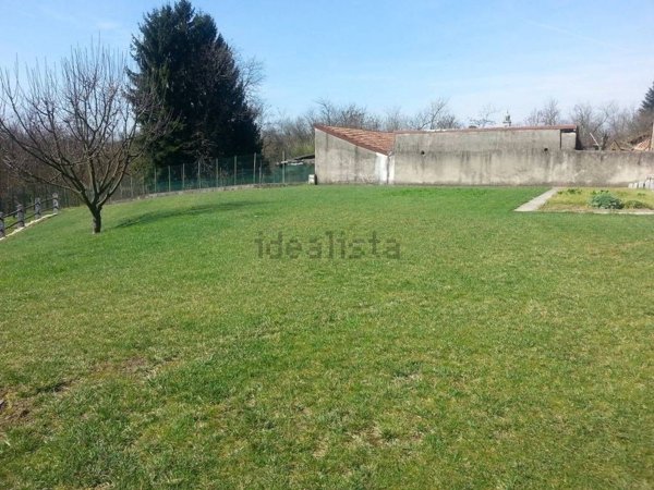 appartamento in vendita a Valmorea