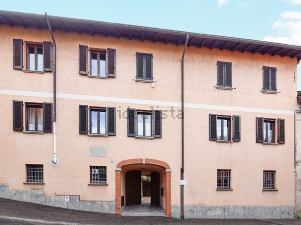 appartamento in vendita a Valmorea