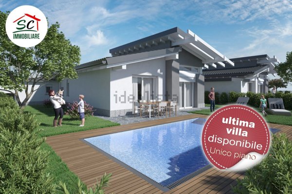 casa indipendente in vendita a Valmorea