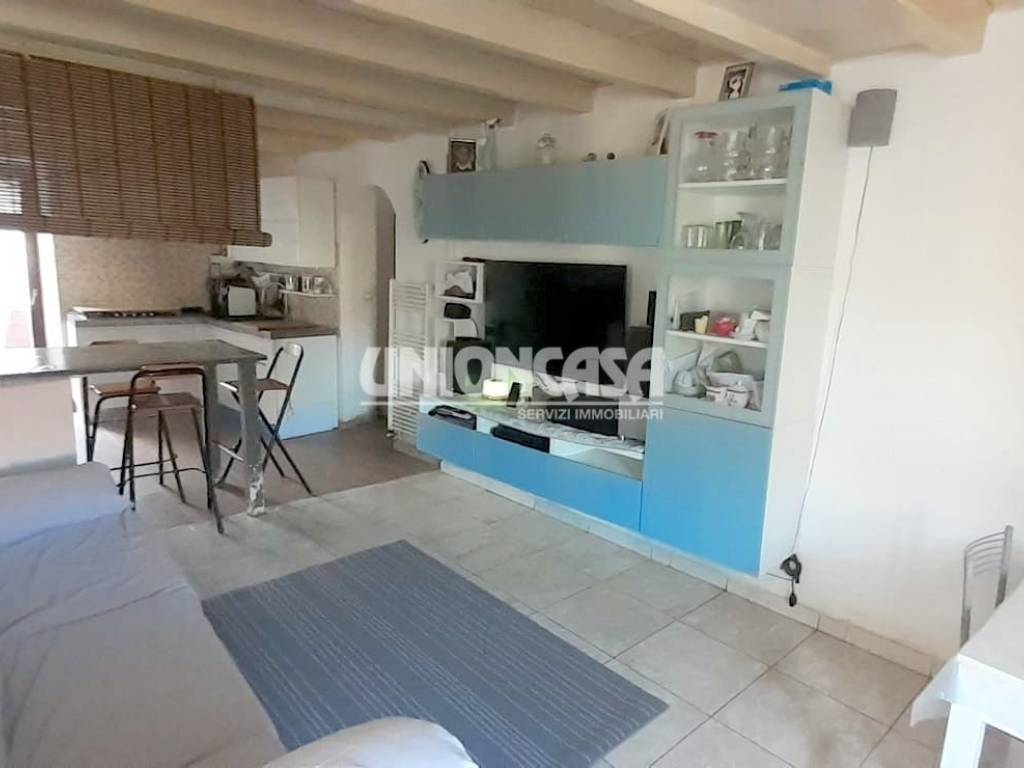 casa indipendente in vendita a Valmorea