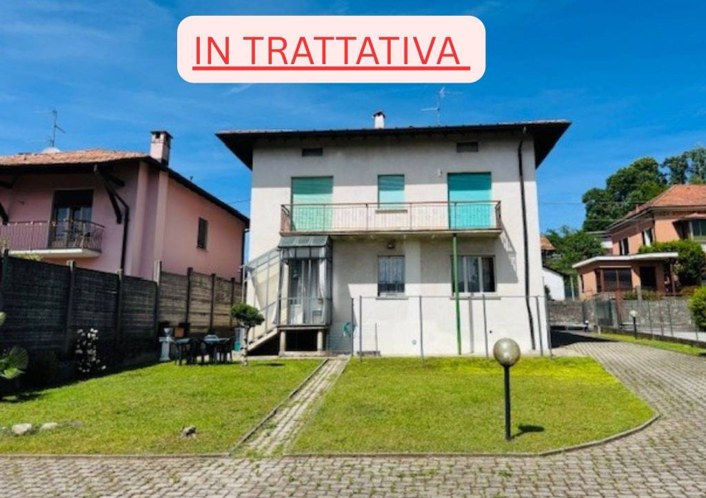 appartamento in vendita a Valmorea