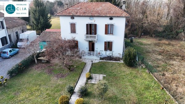 casa indipendente in vendita a Valmorea