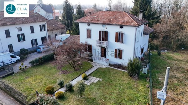 casa indipendente in vendita a Valmorea in zona Casanova Lanza