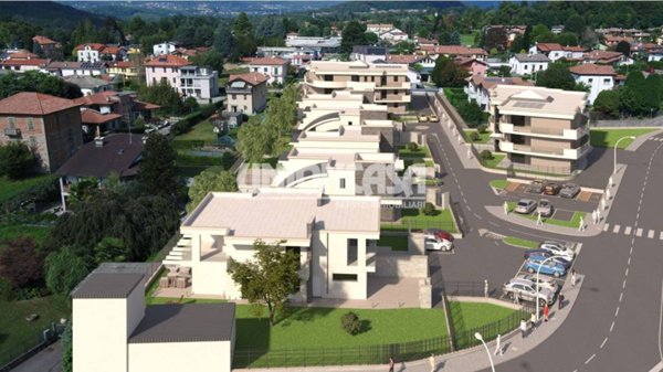 casa indipendente in vendita a Valmorea in zona Casanova Lanza