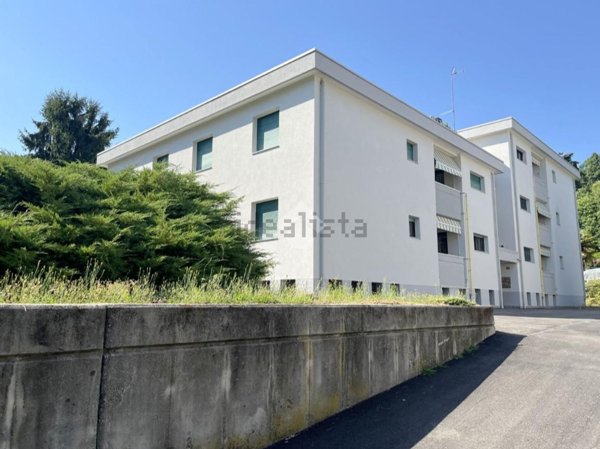 appartamento in vendita a Valmorea in zona Casanova Lanza