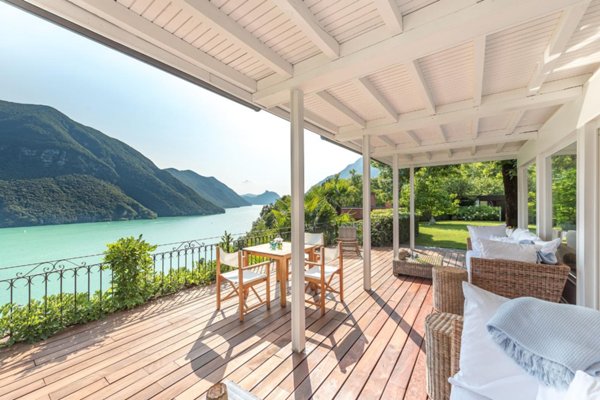 casa indipendente in vendita a Valsolda