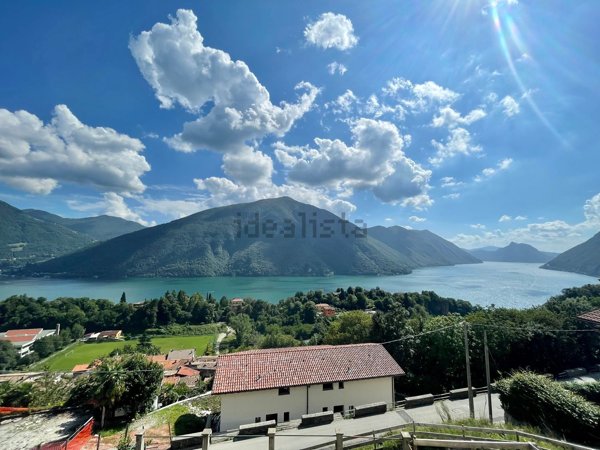 casa indipendente in vendita a Valsolda