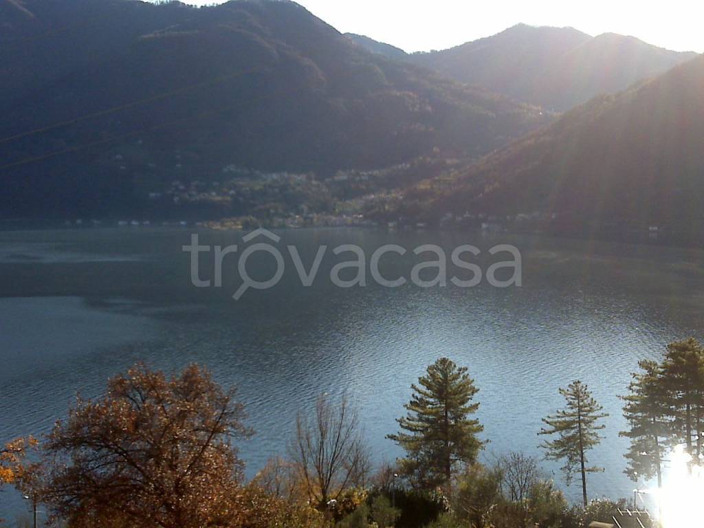 villa in vendita a Valsolda