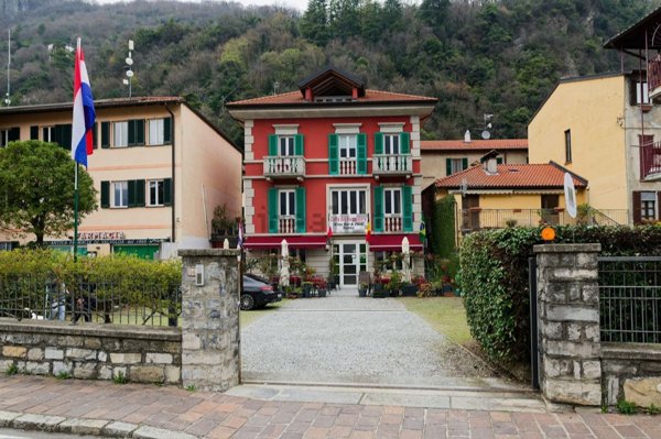 casa indipendente in vendita a Valsolda