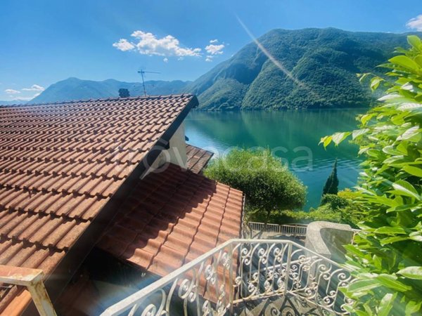 casa indipendente in vendita a Valsolda