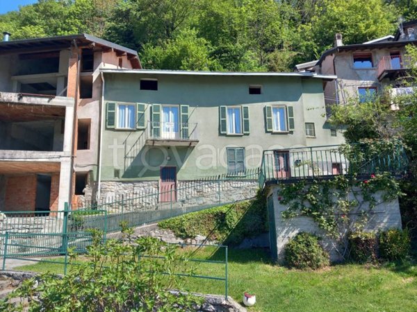 casa indipendente in vendita a Veleso in zona Erno