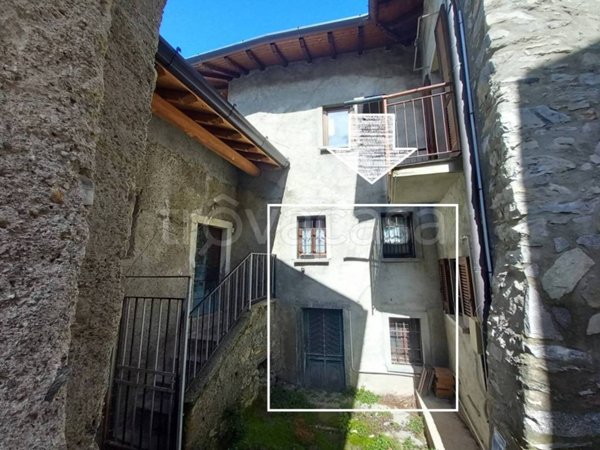 appartamento in vendita a Veleso