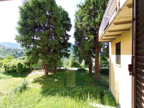 appartamento in vendita a Veleso in zona Erno