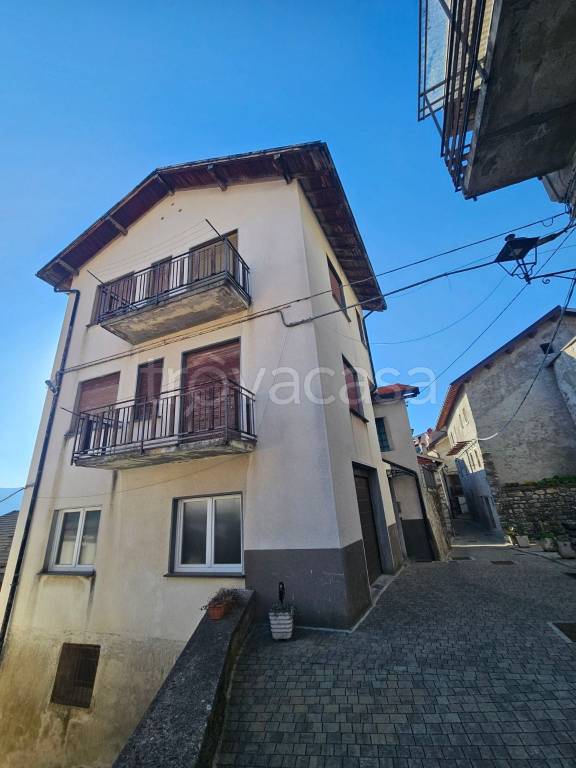 casa indipendente in vendita a Veleso