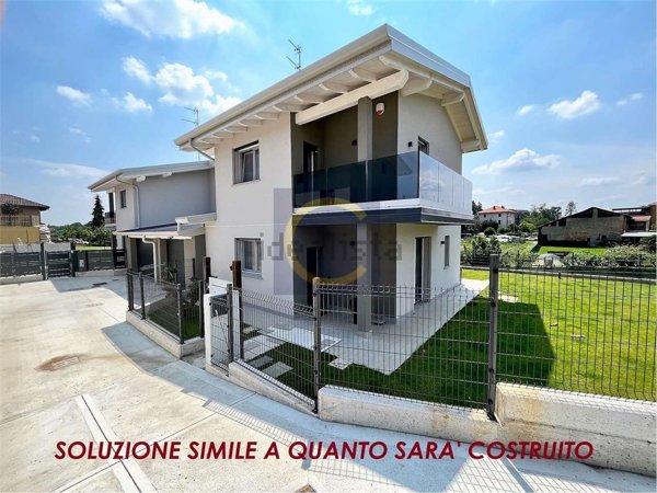 casa indipendente in vendita a Veniano