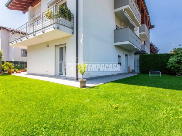 appartamento in vendita a Veniano