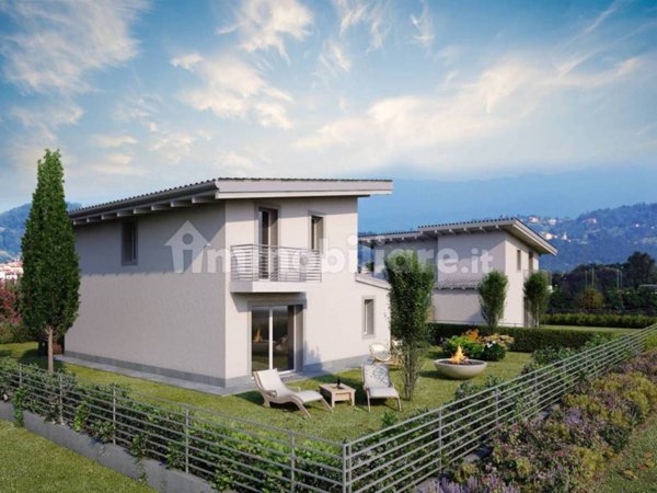 casa indipendente in vendita a Veniano