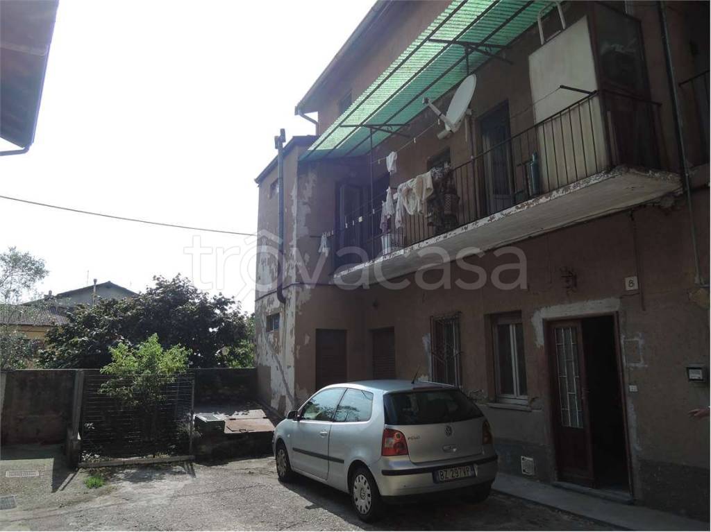 casale in vendita a Veniano